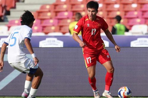 HLV Phan Thanh Hùng: 'Bản sắc là yếu tố cốt tử của bóng đá'