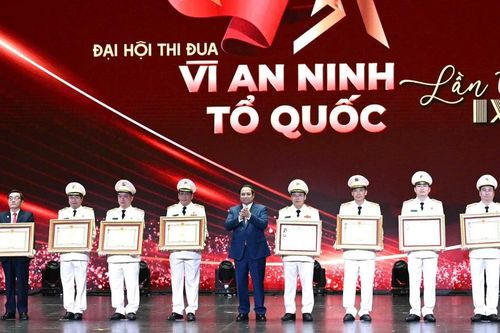 Chung tay lan tỏa mạnh mẽ phong trào 'Toàn dân bảo vệ an ninh Tổ quốc' quy tụ sức dân, đoàn kết ý chí dân tộc