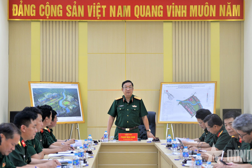Thượng tướng Phạm Hoài Nam kiểm tra tiến độ các dự án thuộc khu Công nghiệp quốc phòng Thái Nguyên