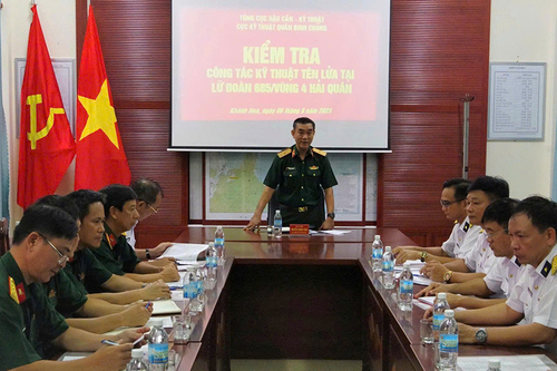 Cục Kỹ thuật quân, binh chủng (Tổng cục Hậu cần-Kỹ thuật) kiểm tra công tác kỹ thuật tên lửa tại Lữ đoàn 685