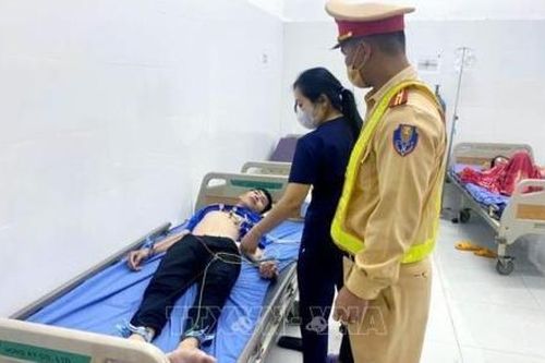 Cảnh sát giao thông Lâm Đồng hỗ trợ cấp cứu kịp thời người dân bị co thắt cơ tim