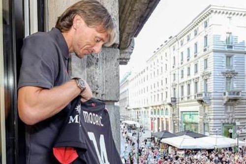 Modric tạo cơn sốt ở Ý