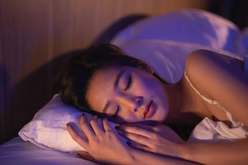 Tư thế ngủ tiết lộ điều gì về sức khỏe của bạn?