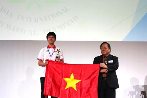 Học sinh Việt Nam thắng lớn chưa từng có tại Đấu trường Toán học Châu Á