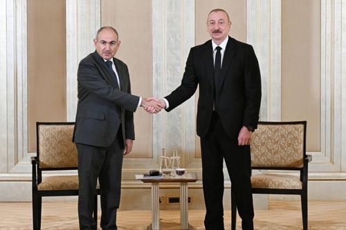 Tổng thống Mỹ Donald Trump vào vai 'sứ giả hòa bình', sẽ chủ trì hòa đàm giữa Armenia và Azerbaijan?