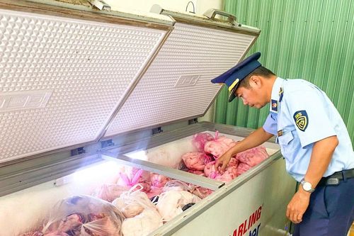 Gia Lai phát hiện hơn 4 tấn thịt và mỡ heo không rõ nguồn gốc