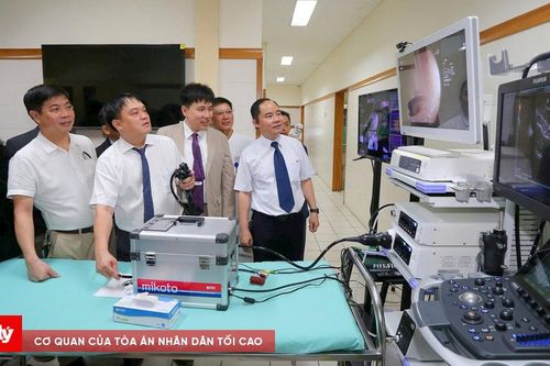 Hợp tác chiến lược nâng cao nội soi tiêu hóa tại Huế