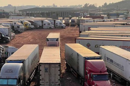 Thay đổi quan trọng trong thanh toán thương mại biên giới Việt Nam - Trung Quốc từ 15/9