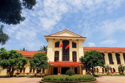 Hoan hô tỉnh ủy Nghệ An