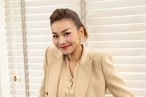 Chuyện gì đang xảy ra với Thanh Hằng?