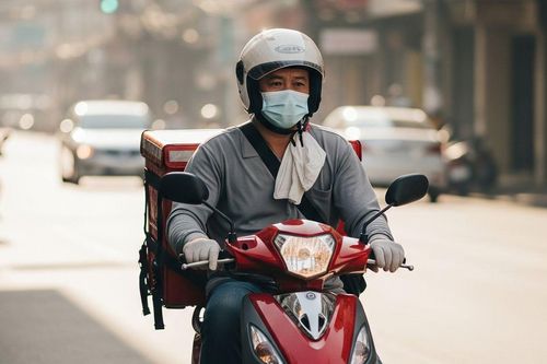 Người đàn ông phát hiện bị suy thận vì thói quen sai lầm khi uống nước