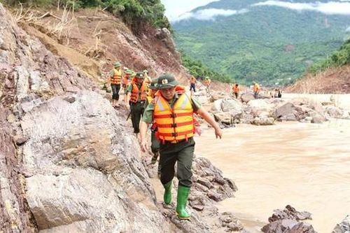 Bộ Công an xây mới, sửa chữa 1.000 căn nhà cho Nhân dân Nghệ An bị thiệt hại do lũ