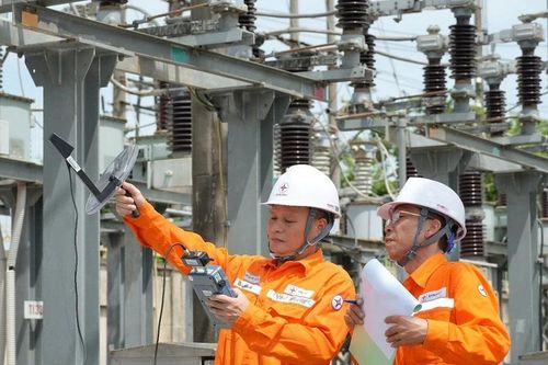 Chung tay sử dụng điện tiết kiệm, hiệu quả trong mùa nắng nóng