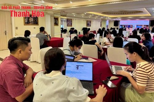 Tăng cường kiến thức về chăm sóc dinh dưỡng trong 1.000 ngày đầu đời cho cán bộ y tế tuyến tỉnh