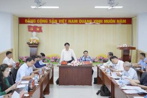 Định hướng xây dựng tấm gương phóng viên báo Đảng