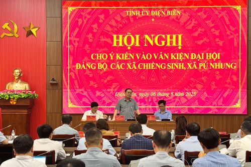 Cho ý kiến vào văn kiện Đại hội Đảng bộ các xã: Tủa Thàng, Sáng Nhè, Sính Phình, Sín Chải, Chiềng Sinh, Pú Nhung