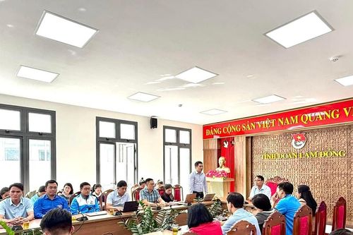 Phó Bí thư Tỉnh ủy Lâm Đồng Đặng Hồng Sỹ thăm và làm việc với Tỉnh đoàn