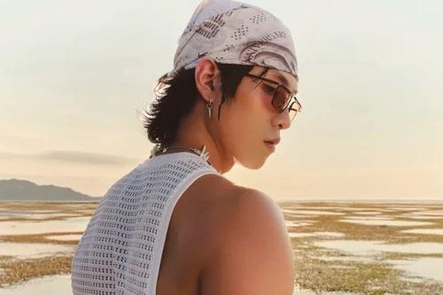 Chuyên trang âm nhạc Pitchfork gọi tên album của Gen Z Việt, điểm ngang với Jennie, Blackpink