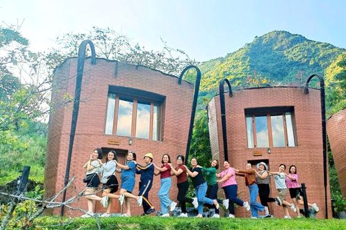 H.Mông Village - Điểm sáng du lịch xanh
