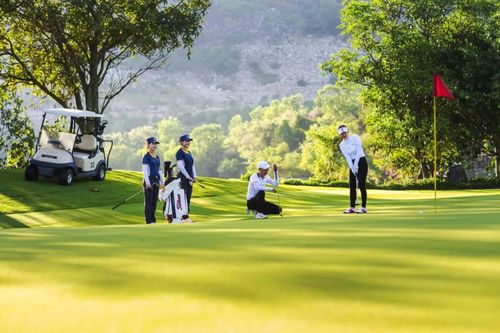 Tăng tốc phát triển du lịch golf