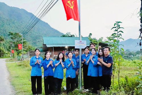 Gần 200 triệu đồng thực hiện các công trình thanh niên chào mừng Đại hội Đảng các cấp
