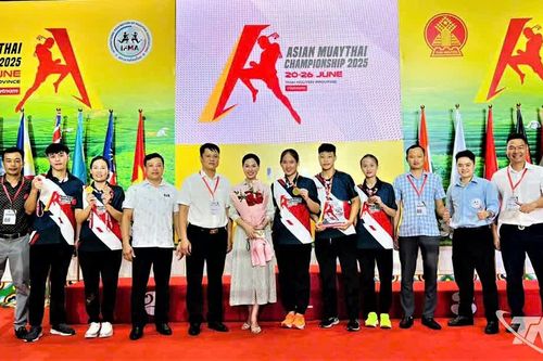 Hợp lại để vươn tầm