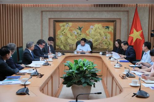 Tập đoàn Aboitiz (Philippines) đề xuất hợp tác nâng cao chất lượng hệ thống truyền tải điện tại Việt Nam