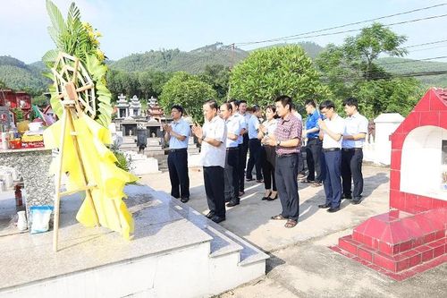 Công ty Thủy điện Thác Bà hướng về nguồn cội