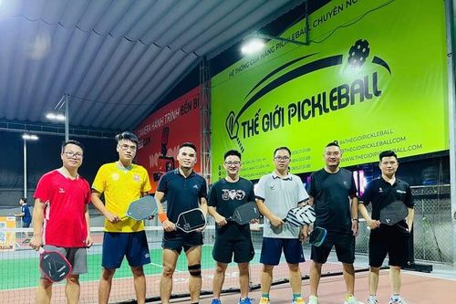 Người Việt chi hơn 510 tỷ đồng sắm đồ pickleball