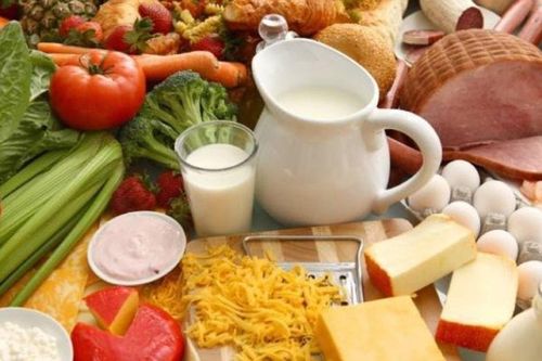 Ăn gì để không ốm khi thời tiết giao mùa?