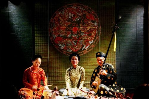 Chính sách đối với nghệ nhân, chủ thể di sản văn hóa phi vật thể