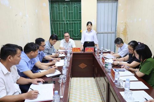 Đoàn kiểm tra Tỉnh ủy làm việc với xã Lũng Nặm