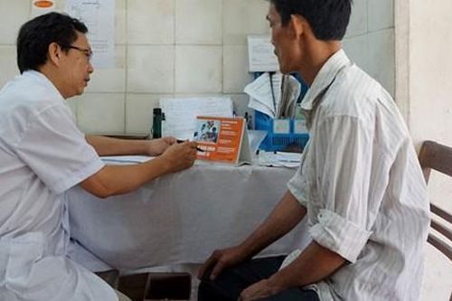 Cai nghiện thuốc lá thành công tại cộng đồng cần được nhân rộng