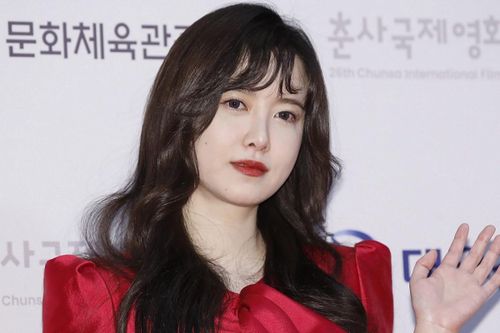 Goo Hye Sun làm CEO ở tuổi 41