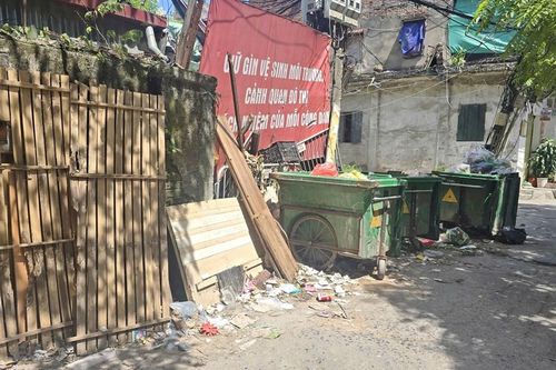 Hà Nội: Lắp đặt hệ thống camera giám sát tại các 'điểm đen' về rác thải