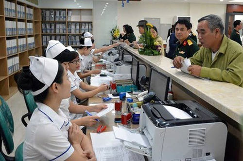 Đề xuất hỗ trợ 2 tháng lương cơ sở với sĩ quan Quân đội nghỉ hưu mắc bệnh hiểm nghèo