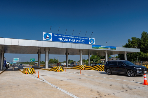 Tổ chức thu phí trên tuyến đường cao tốc Bến Lức - Long Thành từ ngày 10-8
