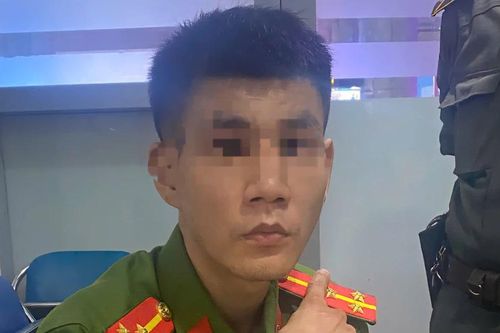 Thanh niên giả danh công an, mặc quân phục vào sân bay Đà Nẵng