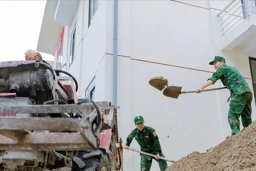 Chung tay khắc phục trường học bị ảnh hưởng do sạt lở tại Tuyên Quang