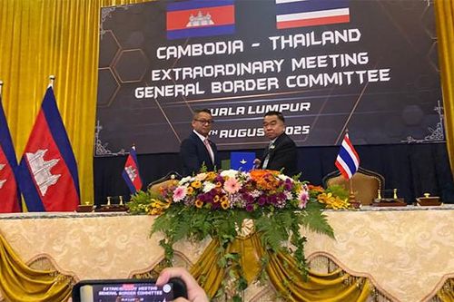 Campuchia - Thái Lan đạt đột phá, ký thỏa thuận ngừng bắn 13 điểm