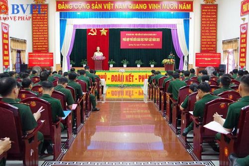 VKSQS khu vực 42 phổ biến, giáo dục pháp luật tại Sư đoàn 968, Quân khu 4