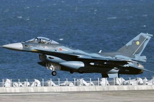 Tiêm kích F-2 của Nhật Bản rơi khi bay huấn luyện ngoài khơi Thái Bình Dương