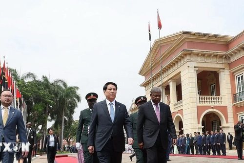 Lễ đón Chủ tịch nước Lương Cường thăm cấp Nhà nước Cộng hòa Angola