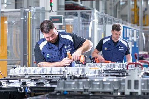 BMW tập trung phát triển công nghệ pin xe điện