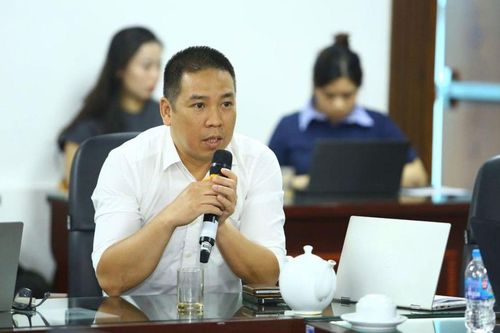 Học sinh lớp 10 dùng điện thoại 'cùi bắp' bẻ khóa loạt kênh truyền hình lớn, lập 1.000 kênh truyền hình lậu
