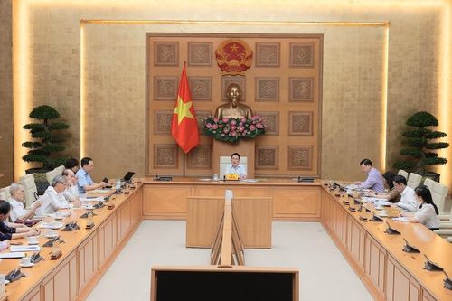 Xây dựng lộ trình 'bỏ room' tín dụng minh bạch, phù hợp