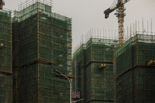 UBS: Khủng hoảng bất động sản Trung Quốc kéo dài hơn dự báo