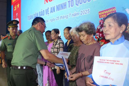 Huy động sức dân bảo vệ an ninh Tổ quốc