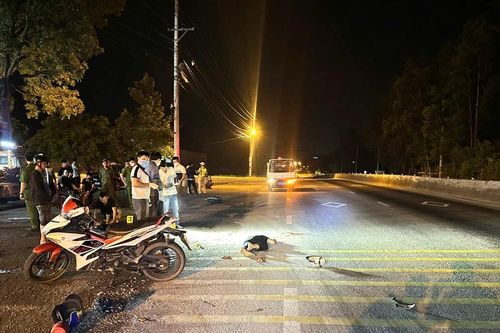 Gia Lai: Ô tô va chạm xe máy chạy cùng chiều, 1 người tử vong