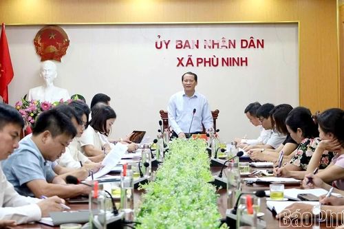 Đoàn công tác Sở Giáo dục và Đào tạo làm việc với xã Phù Ninh